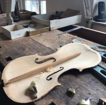 Geigenbau Stengel in Münster, eine neue Geige wird gebaut